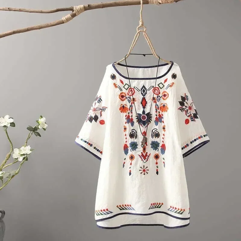 2024New Luxury Embroidery Floral Tees Women Chinese Style Classic Loose Shirts Casual Vintage O Neck Short Sleeve Summer Blouse