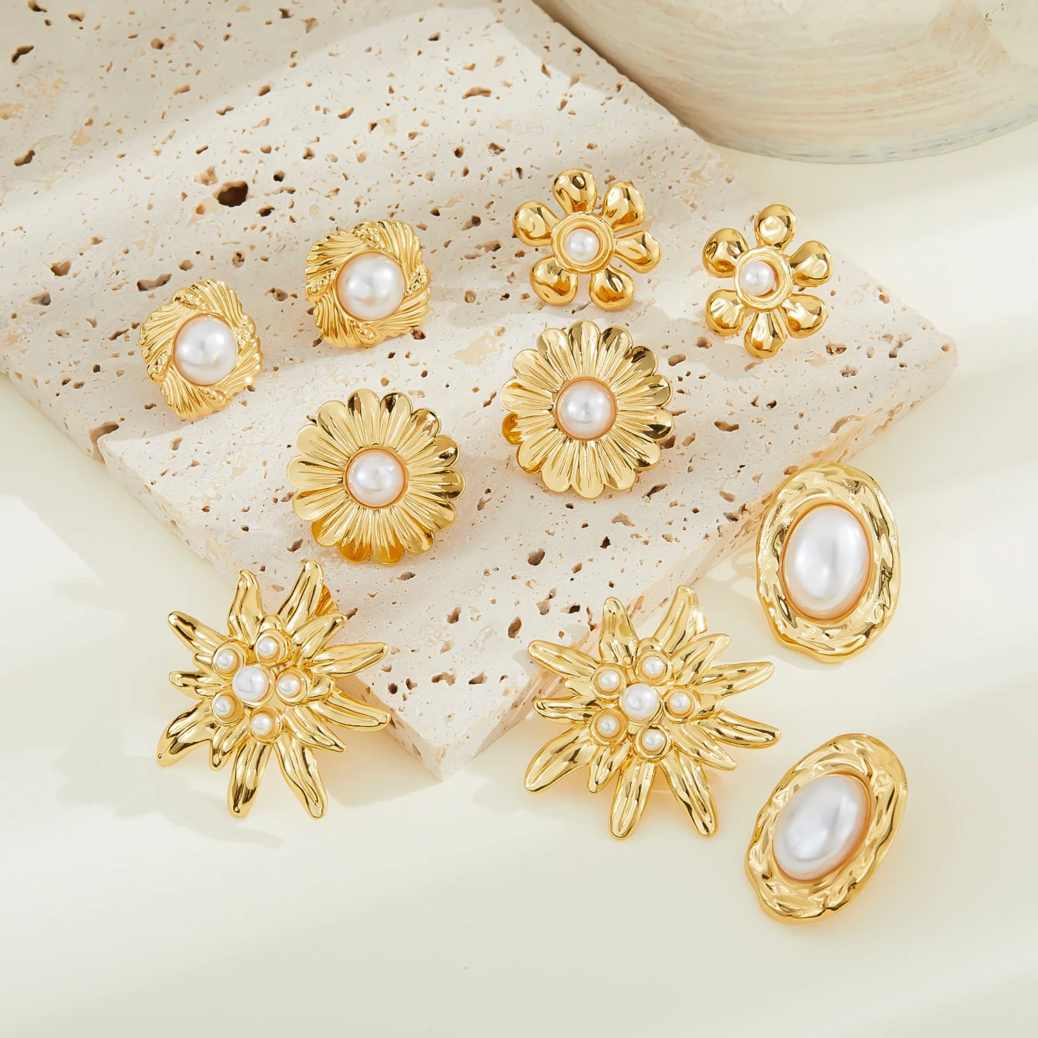 Pendientes de novia en cristal y perlas colgantes. Cali. Pendientes de novia en forma de gotas. - México