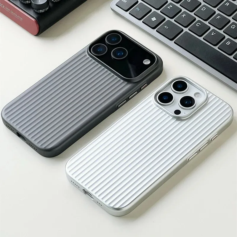 Luxury Stripes Metallic Paint Armor Case For iPhone 17 Air 16 15 14 13 Pro Max Shockproof Camera Protective Slim Matte PC Funda 6