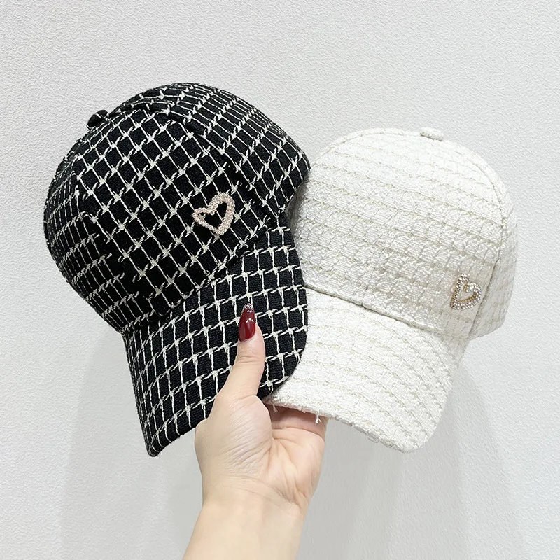 

Ins Fashion Duckbill Cap with Diamond for Face Uplift, Women's Baseball Hat Trendy Small Brimmed Cap with Rhinestone for Women