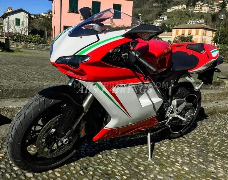 

Комплект обтекателей из АБС-пластика для мотоцикла DUCATI 848 1098 1198