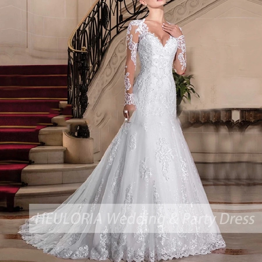 Vestidos de novia estilo boho de encaje sirena con cola de capilla Marfil