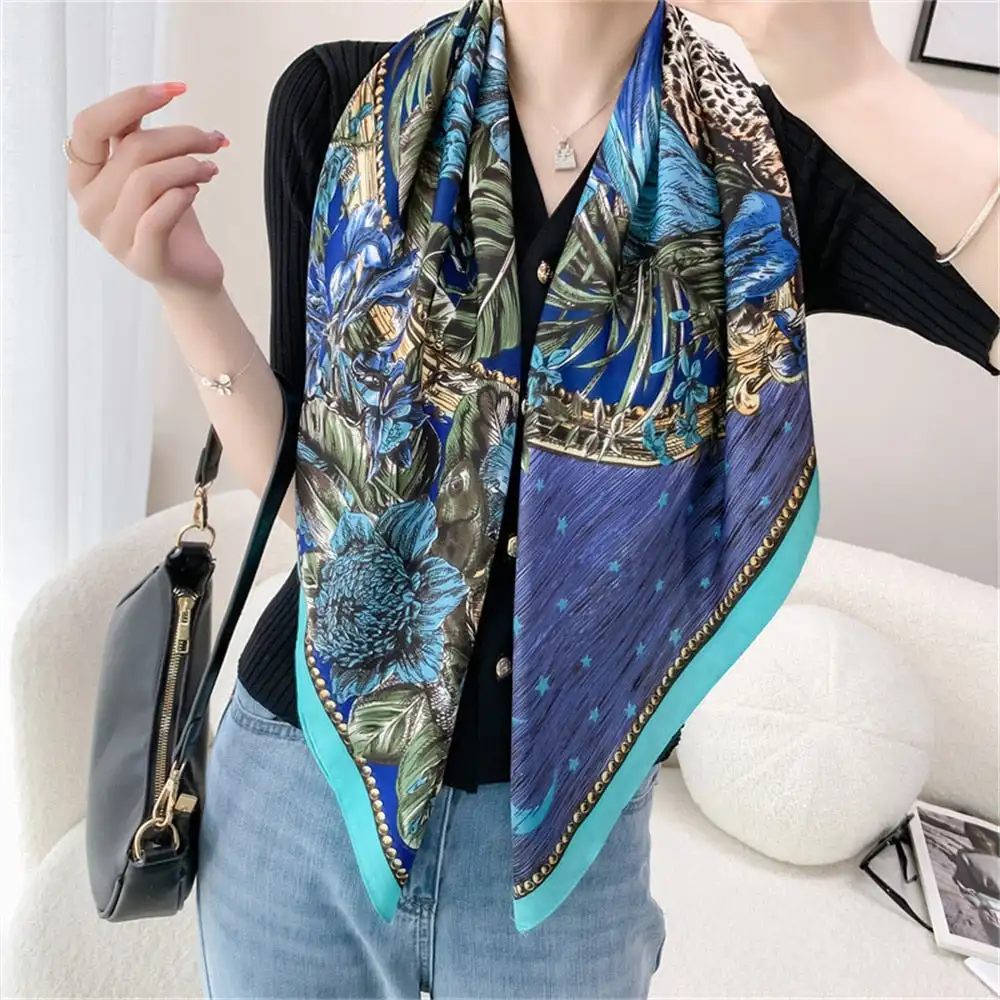 Fashion Square Neckerchief 2022 Twill Silk Scarf Women Luxury Brand Hijab Bandana Shawl Wraps Headband Lady Scarves Foulard