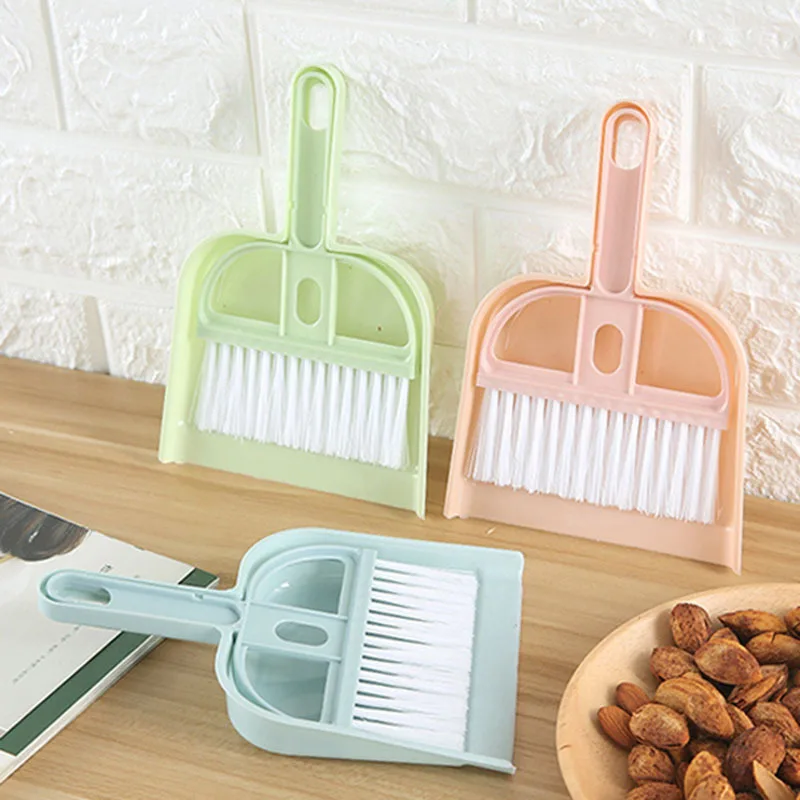 Pet Cleaning Tools Dog Hamster Rabbit Guinea Pig Dustpan Broom Set Pooper Scooper Toilet Accessories