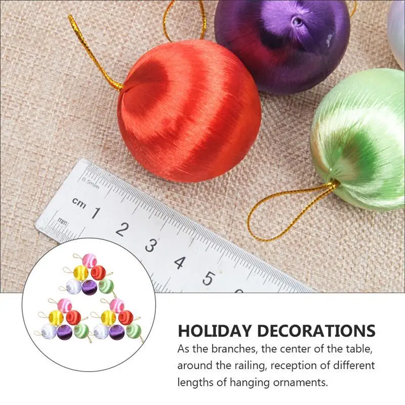 30Pcs 4cm Silk Thread Balls Christmas Pendant Colorful Christmas Hanging Pendant Tree Hanging Balls Random
