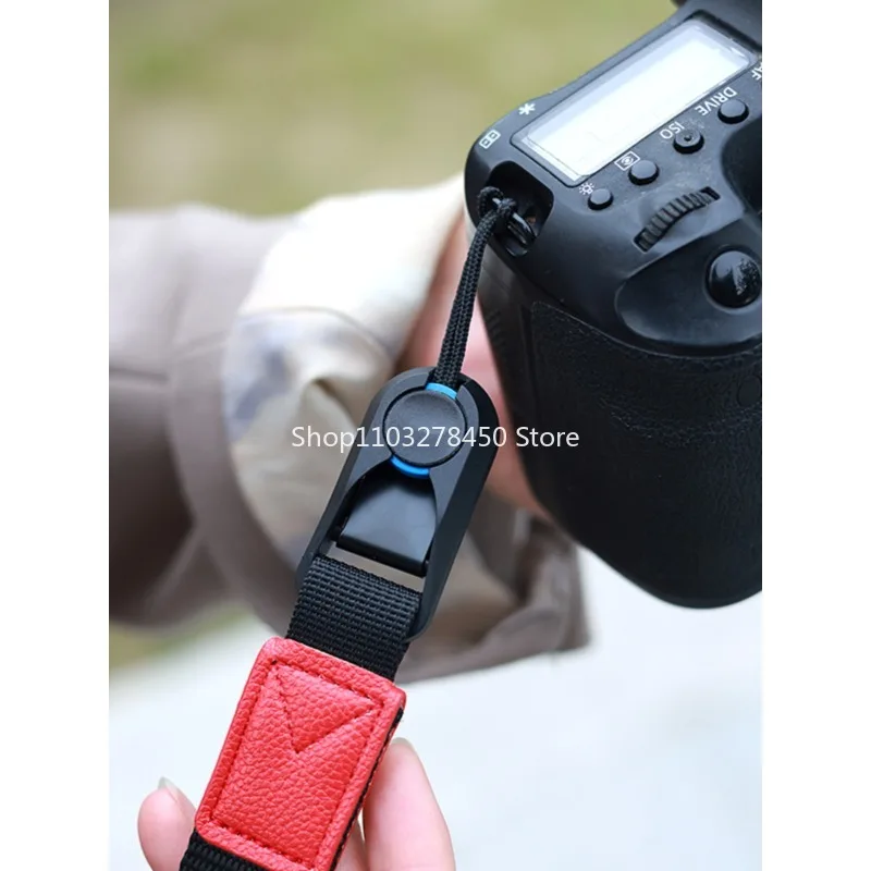 

Camera Wrist Strap for Canon Nikon Fuji Sony A7m4 R50 Mirrorless Single Lens Reflex Camera Magnetic Carrying Strap