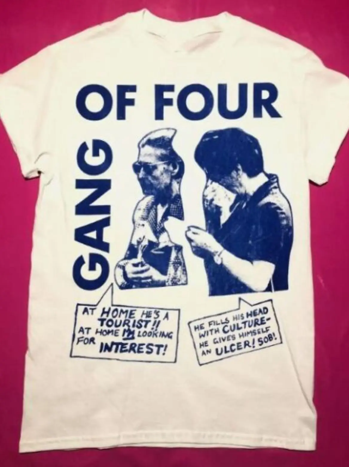 

Комплект из четырех домашних футболок He's a Tour Gift For Fan S to 5XL
