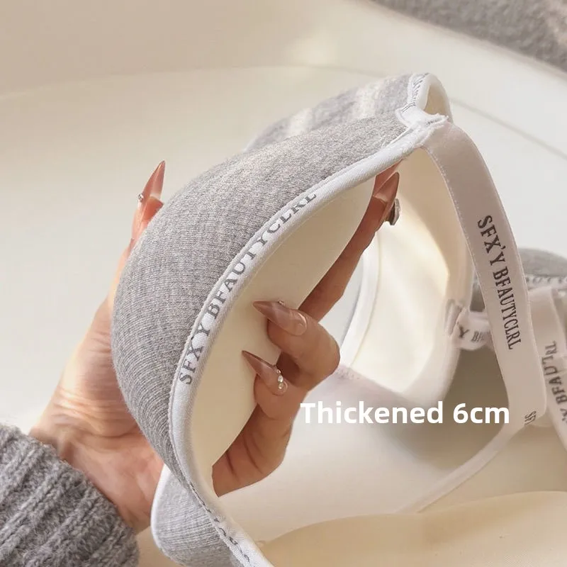Push-Up Bra for Small Chest 6cm Thickened Wireless No Steel Ring Anti-Slip Pads Seamless Invisible Adjustable Straps
