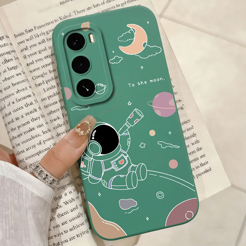 Cute Astronaut Cartoon Soft Silicone Shockproof Phone Case in Smooth Finish
