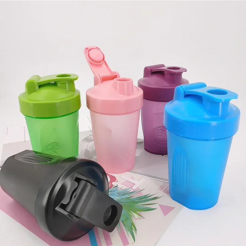 Protein Powder Shaker Bottle 600ml Portable Leak Proof Water Bottle Gym Fitness Training Sport Shaker Mixing Cup Scale