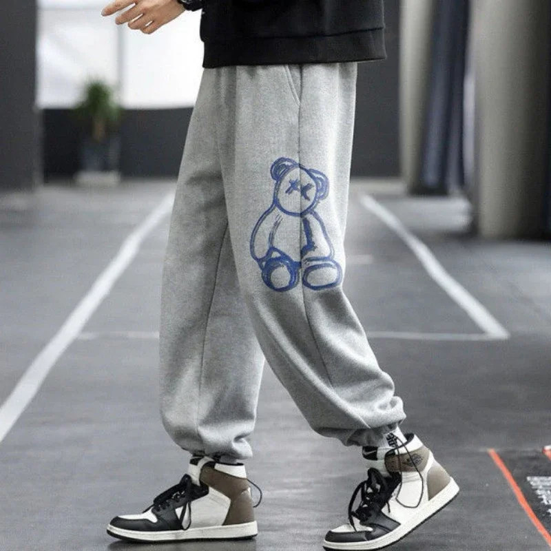 thumbnail image 1 of Pantalones deportivos rectos de pierna ancha con gráficos para hombre, pantalones deportivos de verano para hombre, pantalones finos, ropa popular coreana, pantalones Joker retro Xxxl, 1 of 4