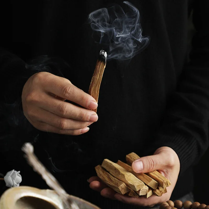Naturalne kadzidełka Palo Santo Natural, zapach Burning Sweet, sprawiają, że ludzie fizycznie i mentalnie szczęśliwe, do medytacji
