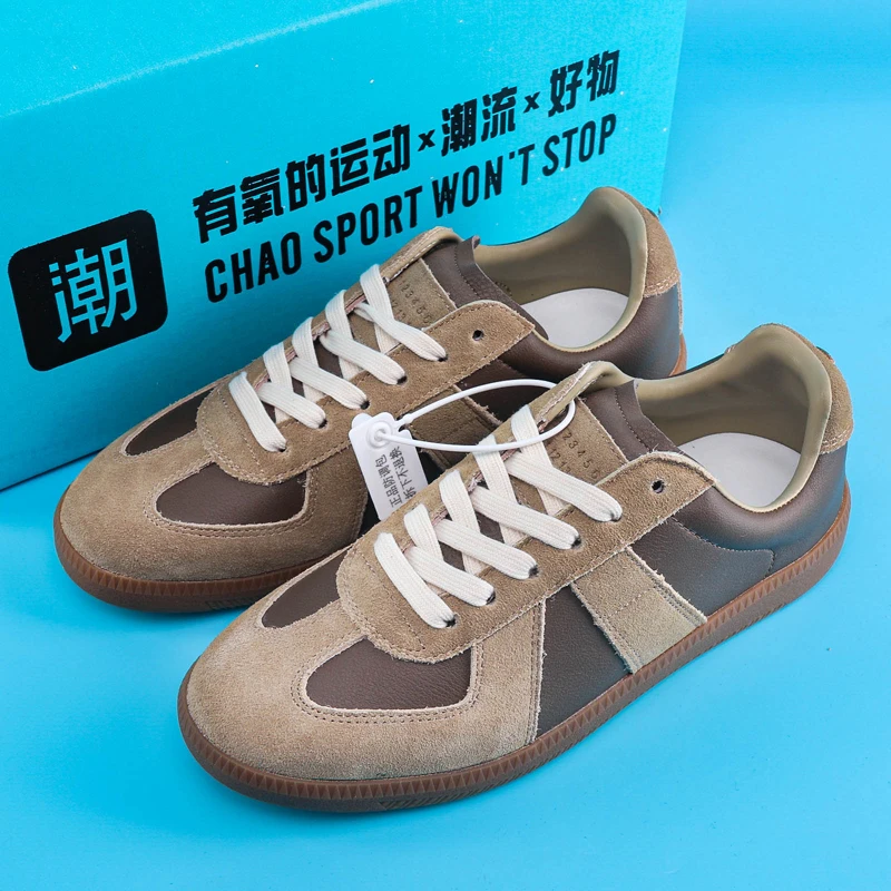 Classic shoes, leather retro sports flat casual board shoes, unisex