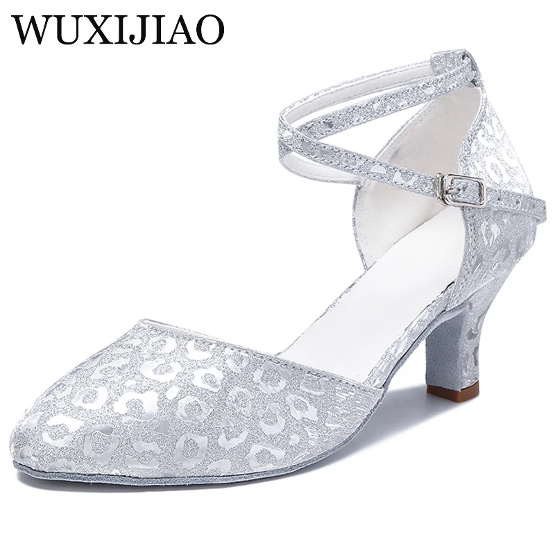 WUXIJIAO Women's Latin Dance Shoes Standard  Soft Sole Modern Dance Shoes Ladies Ballroom Shoes