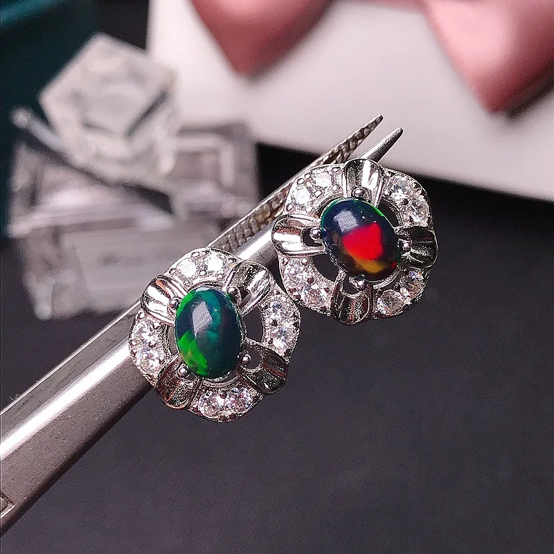 Orecchini da donna in argento e acciaio – Eleganza e stile