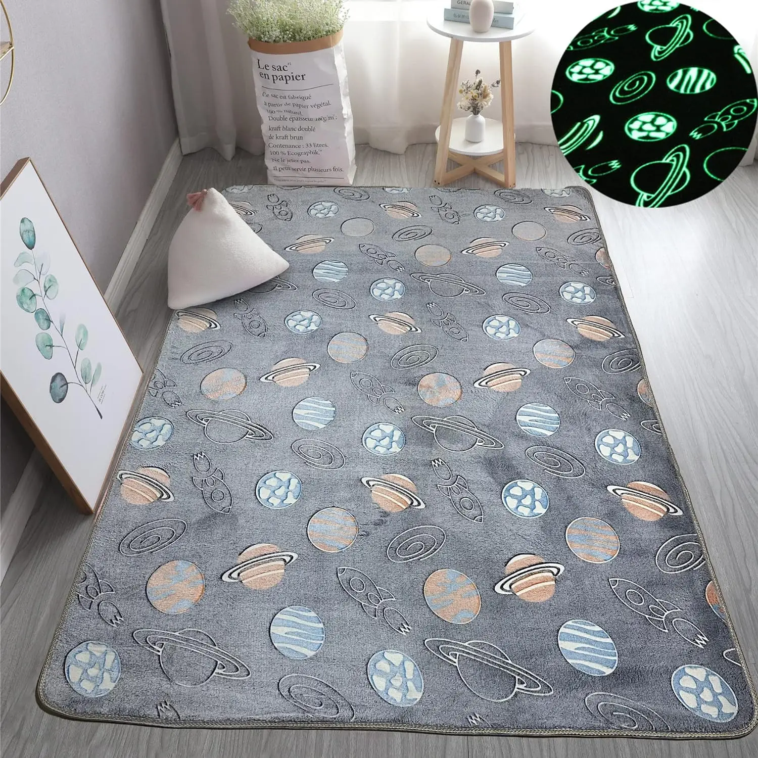 

Luminous Area Rug Glow in The Dark Unique Soft Washable Modern Indoor Rugs for Kids Anti-Slip Bedroom Living Room Carpets Rugs