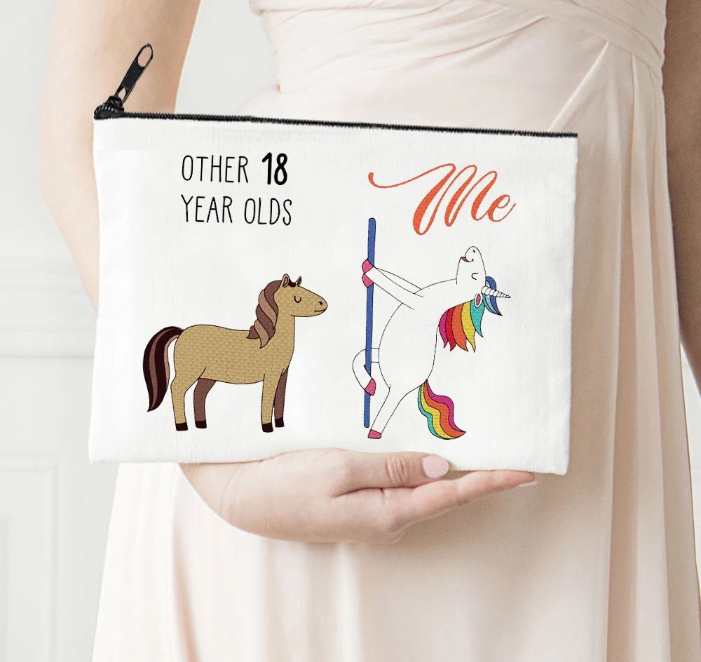 

18 Year Olds Makeup Bag Horse Printed Canvas Storage Bag Mama Funny Horse Cosmetic Bags for Bride Gift Animal Prints