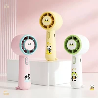 Mini ventilateur portable mignon en forme de panda, 3 vitesses, rechargeable par USB, pour l'été, à utiliser en extérieur et en intérieur 4