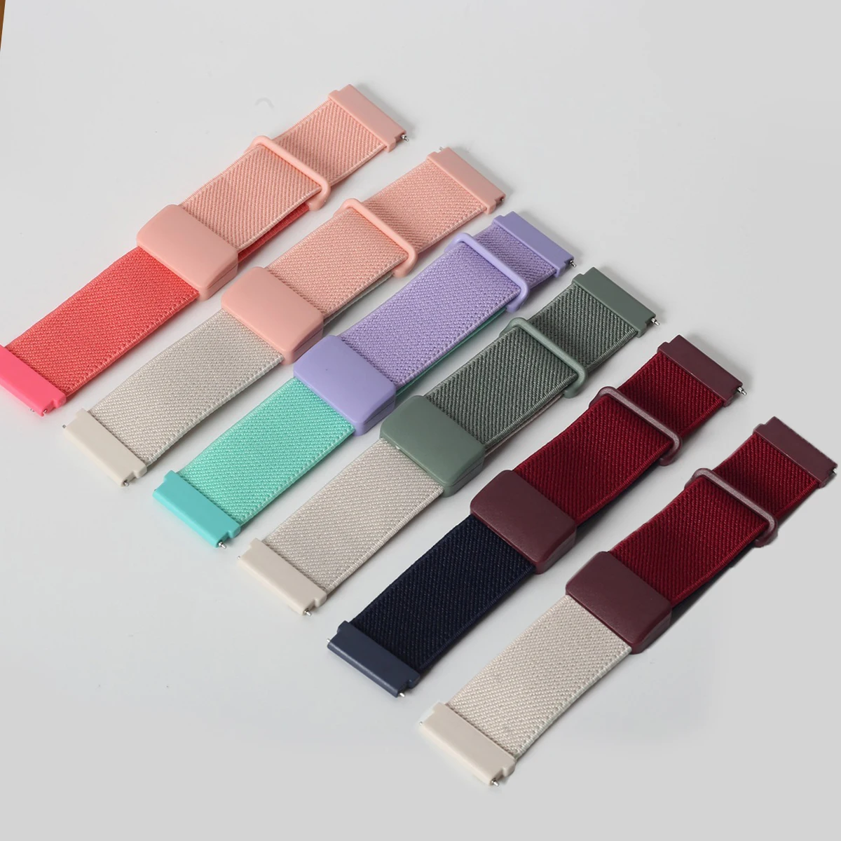 Universal Nylon Magnetic Watch Strap, 18/20/22mm, Breathable and Adjustable Band