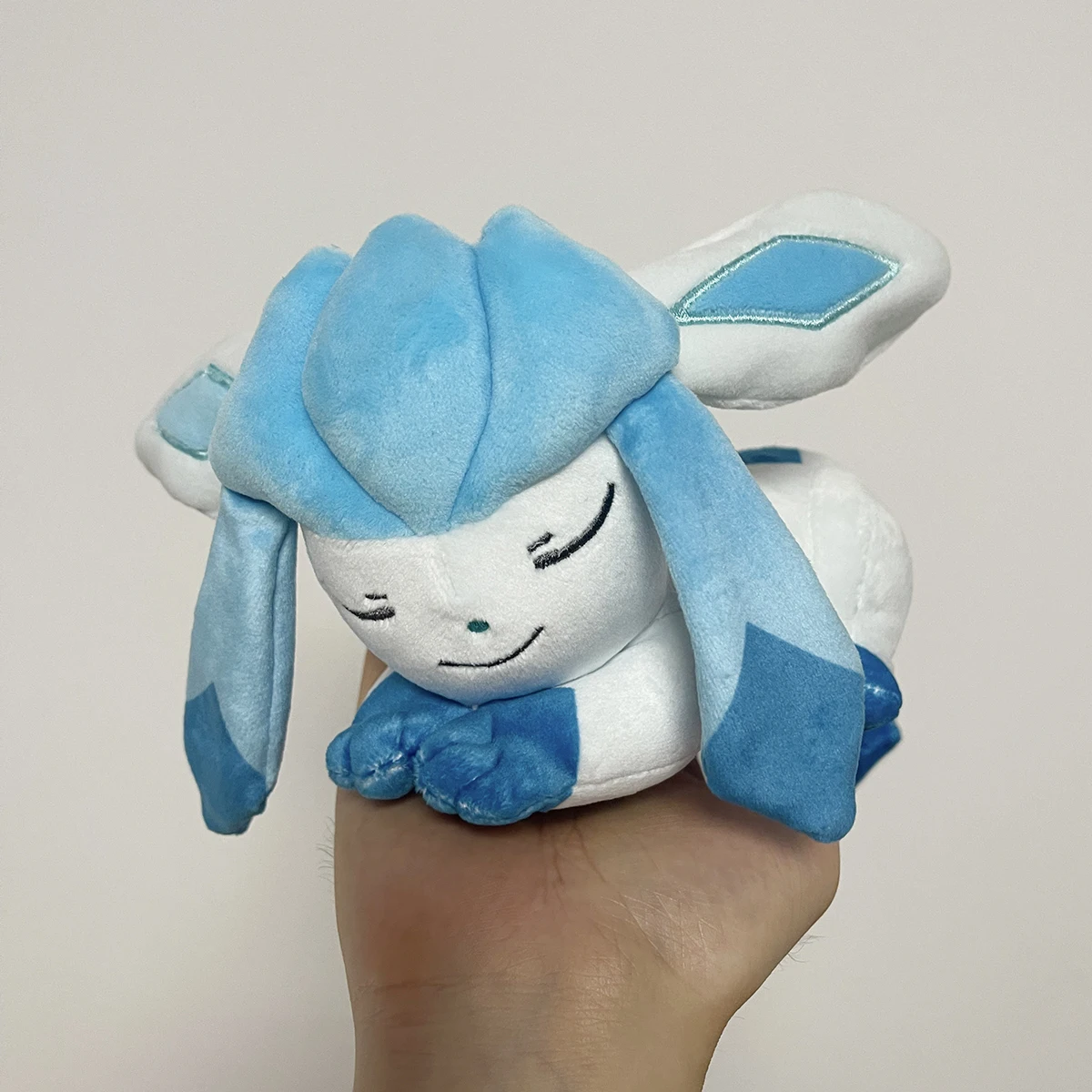Pokemon Pikachu Sleeping Series Sylveon Glaceon Leafeon Gengar Plush Sprigatito Piplup Stuffed Doll Charizard Peluche Toy Gift