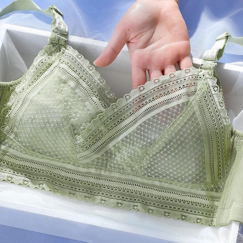 

Женский кружевной бюстгальтер с чашками пуш-ап