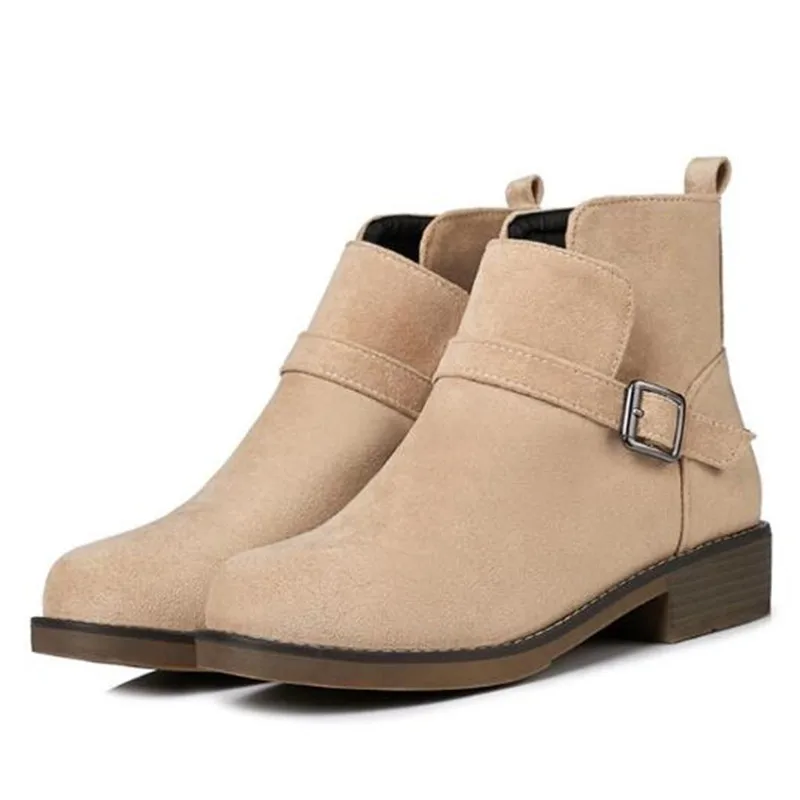 Women Boots Autumn and winter New style fashion Round head Grind boots Student Cashmere Keep warm Winter boots size 34-43