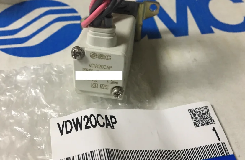 

Новый оригинальный компактный Соленоидный клапан прямого действия SMC VDW20CAP