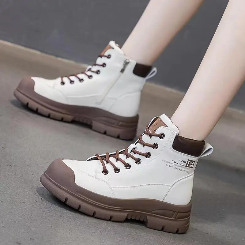 Genuine Leather Martin Boots for Women in Spring New Women's Boots Sith Thick Soles Side High Rise Canvas