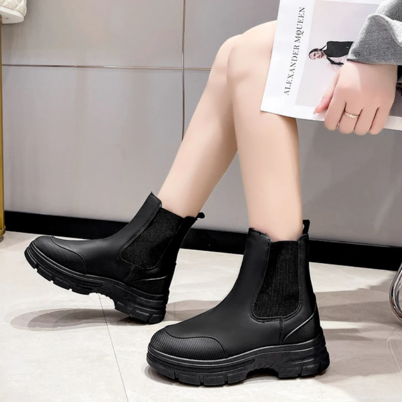 Women's Boots 2022 Spring and Autumn Fashion Boots Slip-on Leisure Boots of Women Non-slip Comfortable Wild Chelsea Boots Women