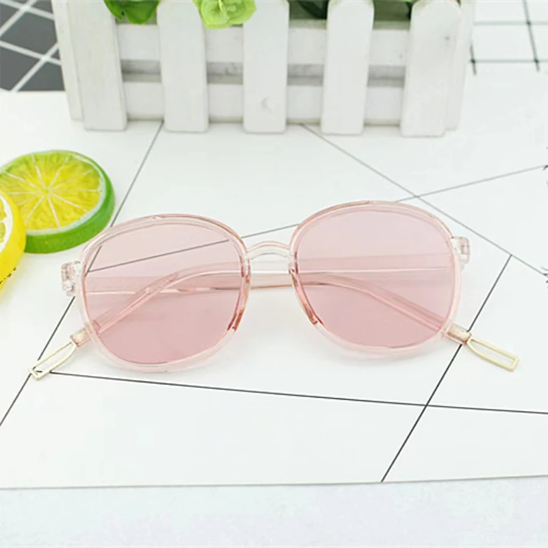 

New Women's Small Frame Sunglasses Women Brand Designer Transparent Color Sun Glasses Summer Trend Eyewear UV400 Oculos De Sol