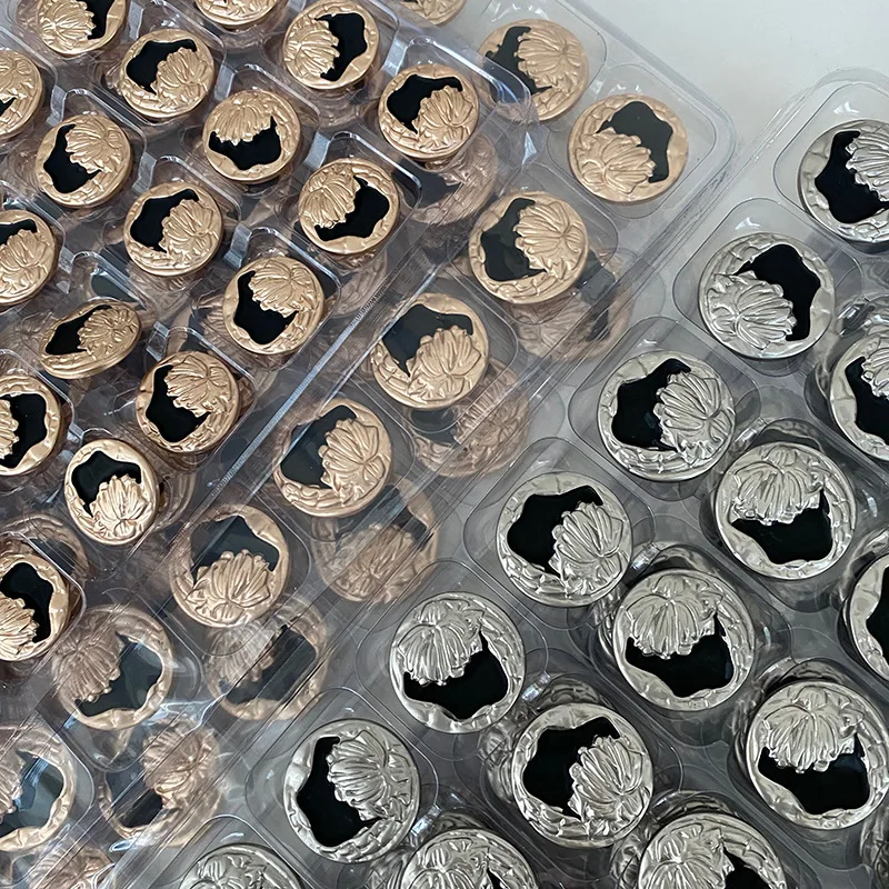 

Metal round black buttons Diy Craft Supplies Garments Deocrative small fragrant Egyptian wind tweed small jacket buttons 6pcs