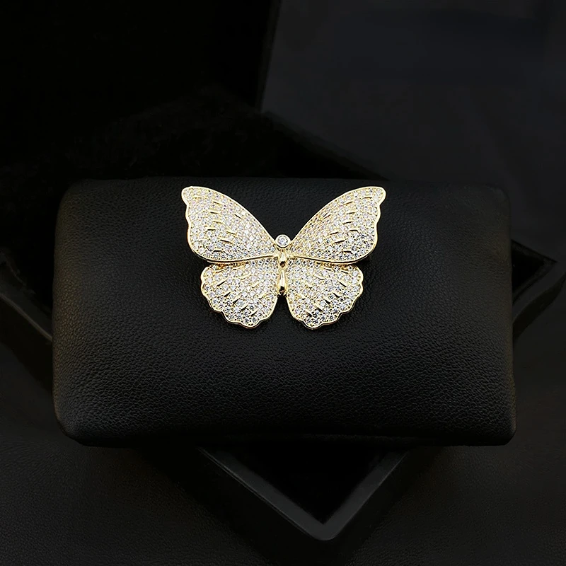 Butterfly Brooch High-End Insect Pins for Women Corsage Neckline Wild Luxurious Pin Suit Ornament Rhinestone Jewelry Party Gifts