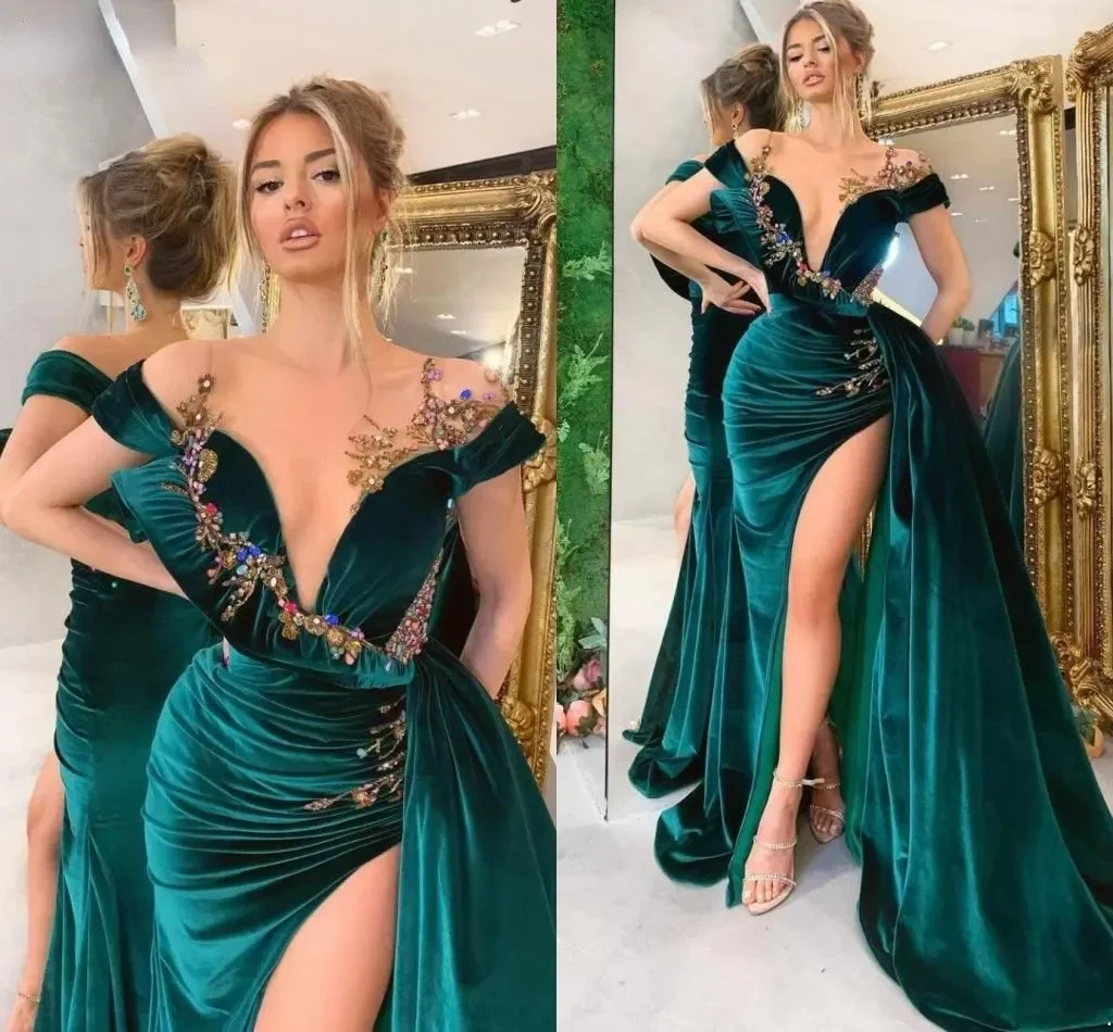 

Velvet Arabic Aso Ebi Prom Dresses Mermaid Peplum Sparkly Crystals Beaded Evening Reception Gowns Sexy Split Plus Size Vestidos