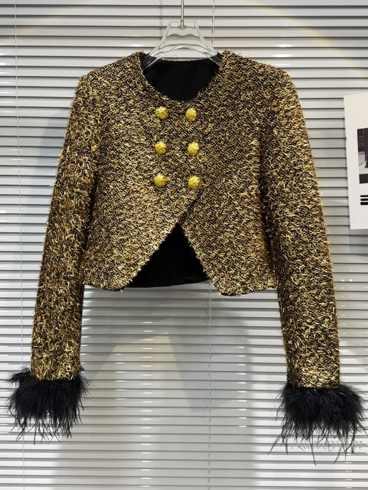 

2023 Autumn Women's Gold Tweed Coat New Metal Buckle Bright Silk Furry Cuff Beveled Hem Short Chic Coats Cropped Jacket Femme