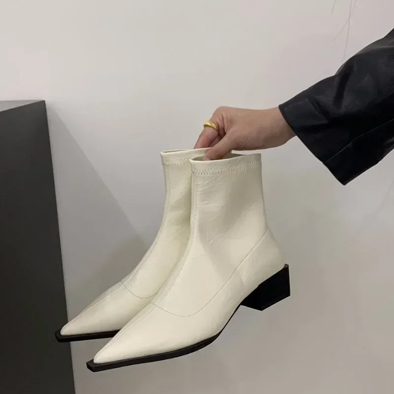 【AAKE】LEMAIN SQUARE ANKLE BOOTS Pointed Toe Women Slim Ankle Boots Fashion Square Low Heel
