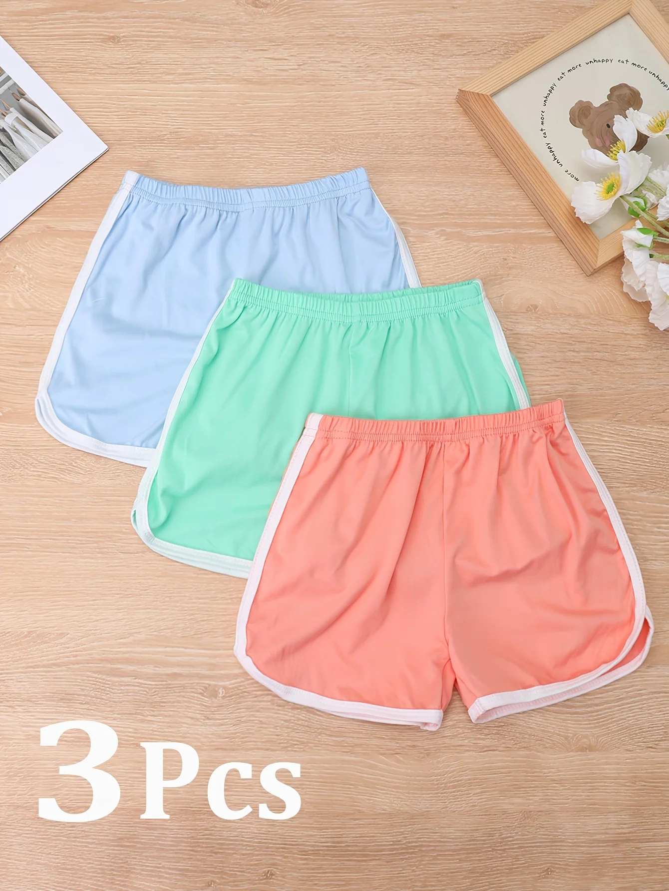 3-teiliges Set Einfarbige Sommer-Sportshorts für Kinder, Weiche Bequeme Strandshorts Geeignet für Mädchen im Alter von 2-10 Jahren – Detail 3