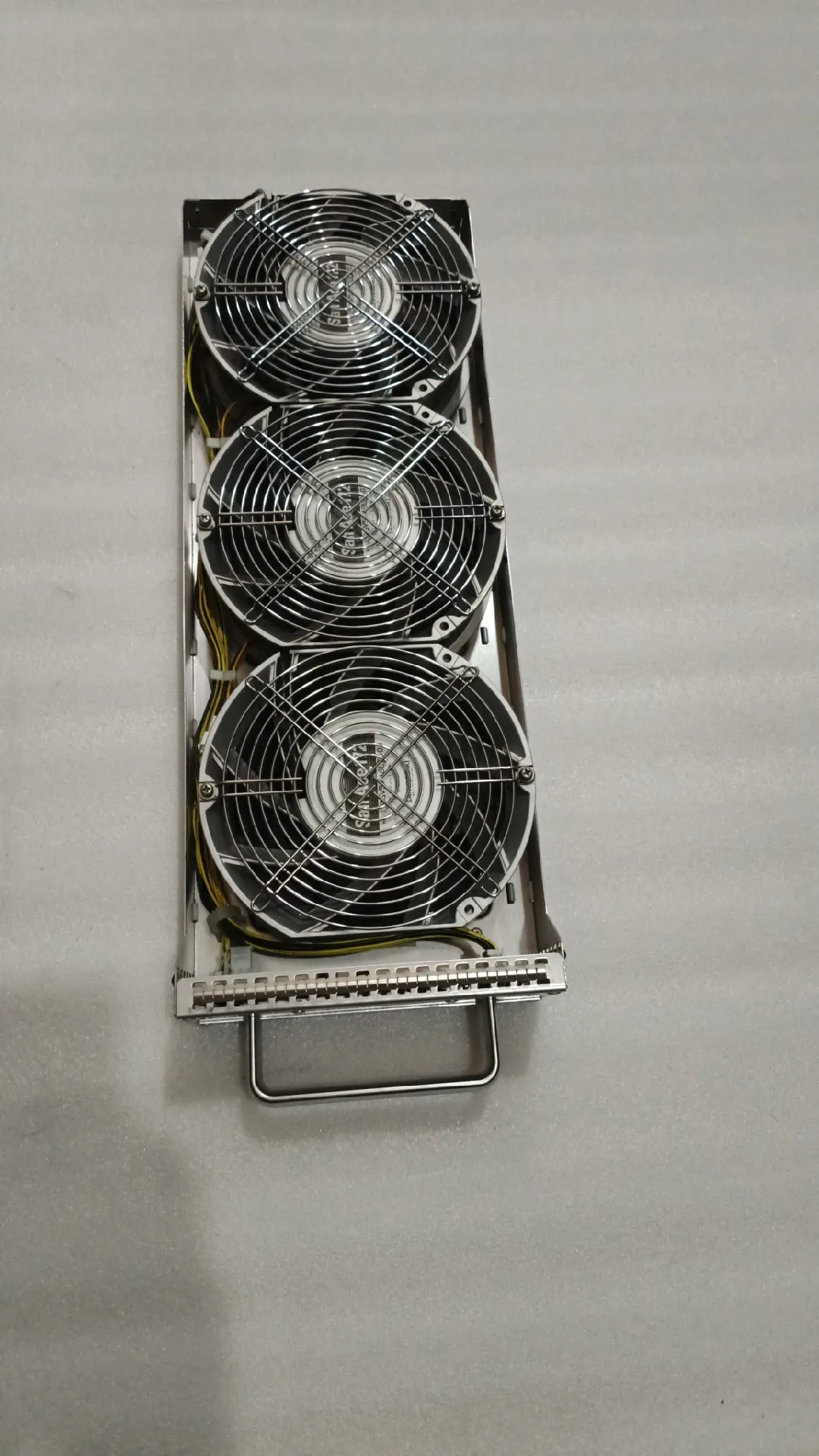 

Для SUN M8000 M9000 трафарет вентилятора сервера CA06622-D012 371-2237-01