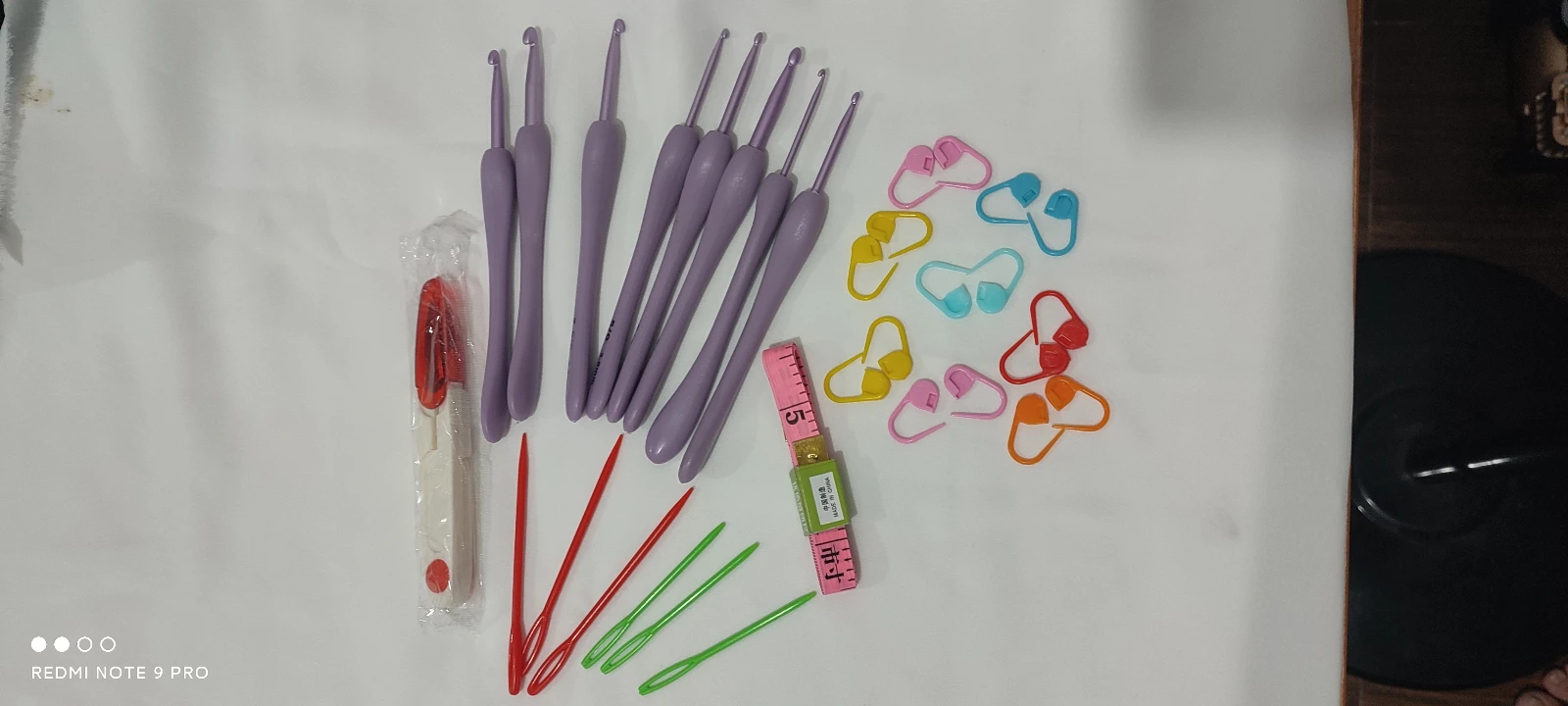 8PCS Fashion Purple Crochet Hooks Set Plastic Handle Knitting Needles for Hats Sweaters Socks Scarves Weaving