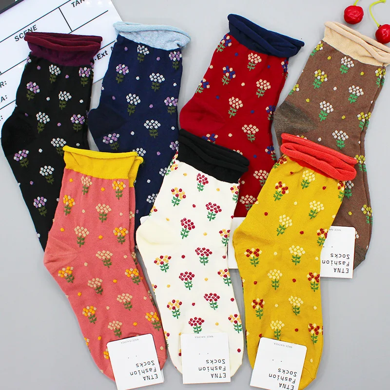 

Flower Woman Sock Floral Print for Women Socks Crew White Cotton Sox Korean Soft Kawaii Hosiery Autumn Winter Casual Ladies Gift