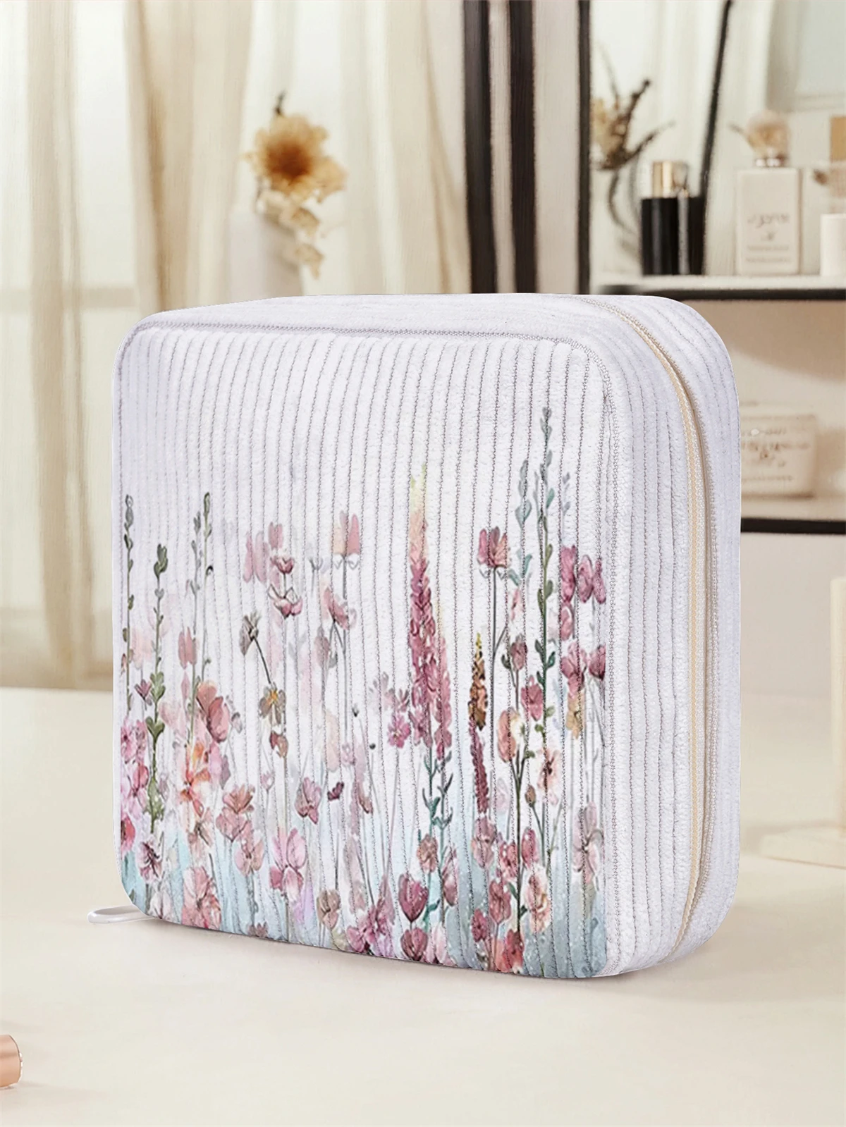 Floral pattern printed sanitary napkin storage bag, women's lightweight tissue bag, sanitary tissue bag