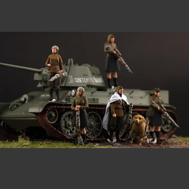 

Модель в масштабе 1:72, 5 шт., экшн-фигурки советских солдат с собакой, снайперской команды, куклы, игрушки «сделай сам», сцена, аксессуары, демонстрация коллекции
