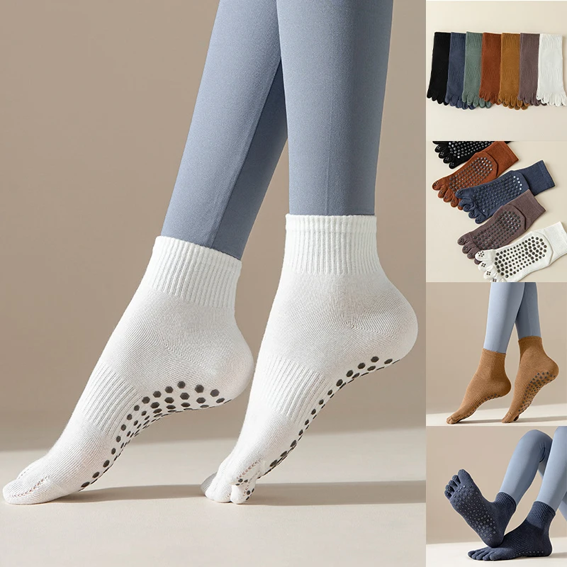 

1Pairs Women Yoga Socks Silicone Non-Slip Soft Cotton Anti-Slip Pilates Sock Ballet Dance Ladies Fitness Sports Five-Finger Sock