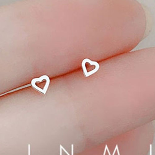 Fashion Women's Minimalist Mini Geometric Studs Earrings Triangle Square Heart Star Zircon Small Earrings Party Jewelry