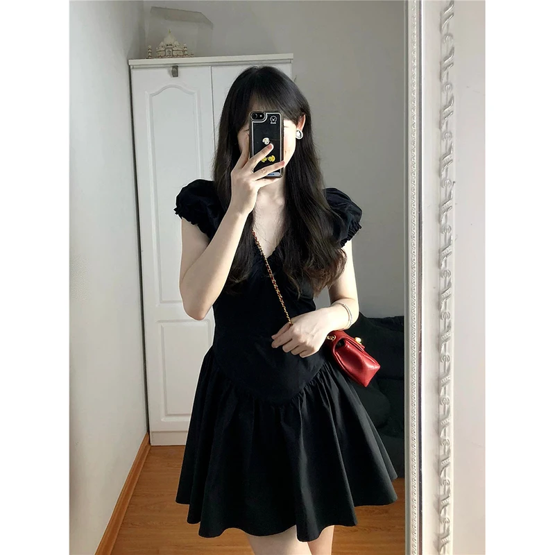 

Black Dress Women Summer Sweet Princess Pure Chic V-neck Students Gentle Folds Designed Fashion Classic Vintage A-line Vestidos