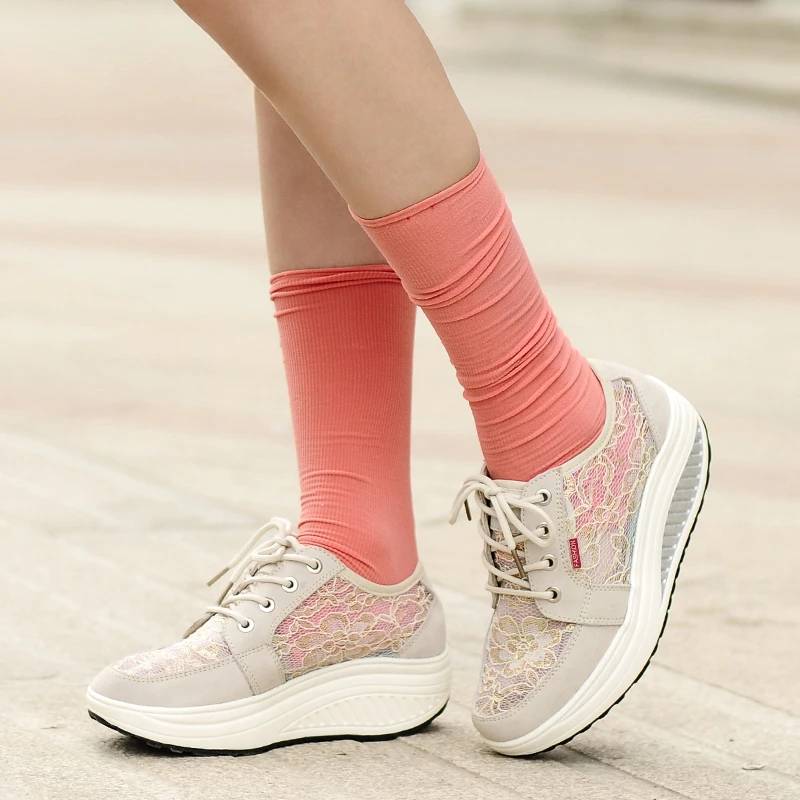 Sports Shoes Women Flat Toning Shoes Breathable Ladies Height Increasing Platform Shoes Outdoor Women Fitness Slimming Workout Shoe Trainer
