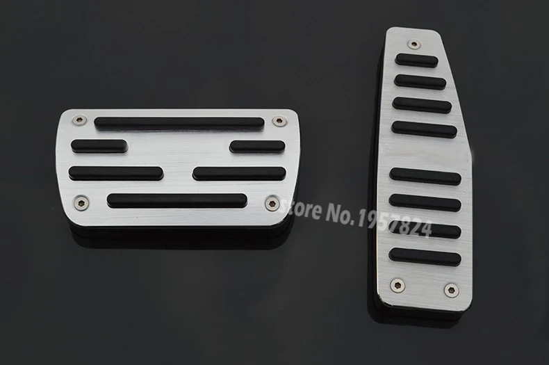 DEE Car Accessory Fuel Brake Foot Rest AT pedals Plate Non slip Accelerator pedal Pads Styling stickers For Chevrolet Captiva