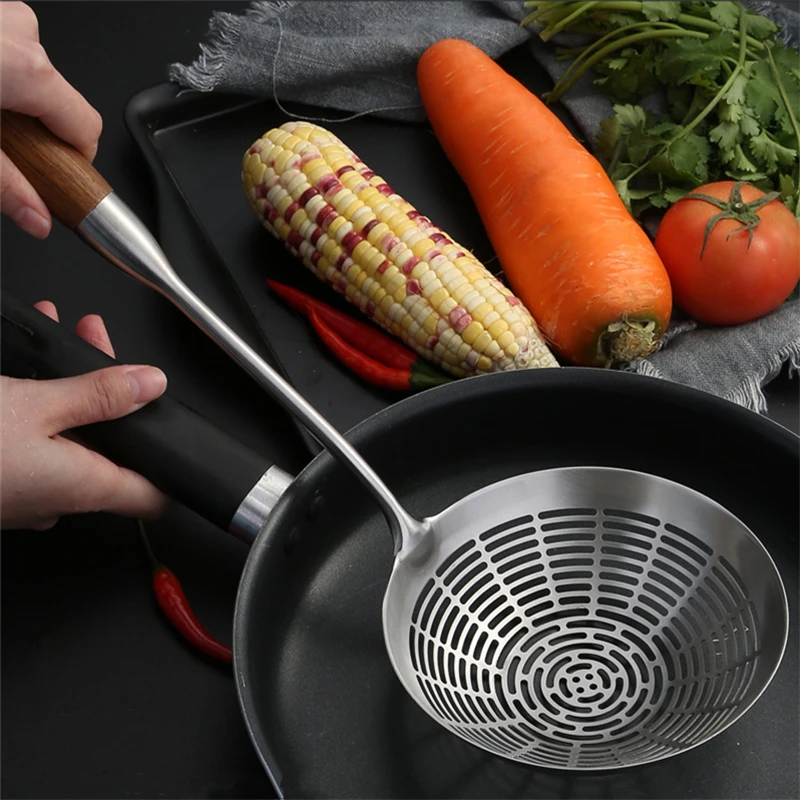 304 Stainless Steel Kitchen Large Colander Wooden Handle Noodles Ladle Strainer Spoon Food Skimmer Filter Cooking Kitchenware