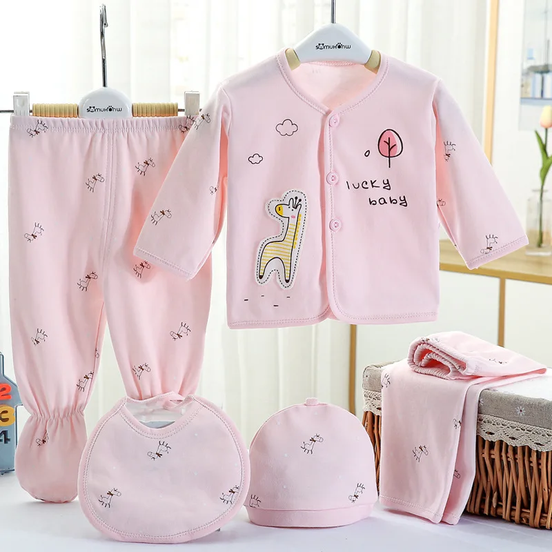 Description Picture 3 of item5 Pieces Pajamas Sleeper Set Newborn Baby Grils Boy Giraffe Clothes Print Romper+Pants+Hat Newborn Boy Outfits Set 0-6M