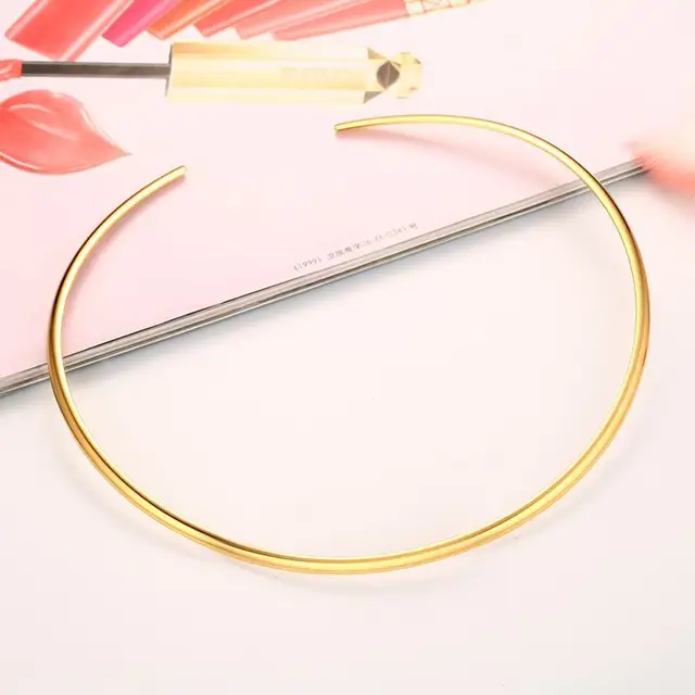 Elegant Open Collar Choker 2