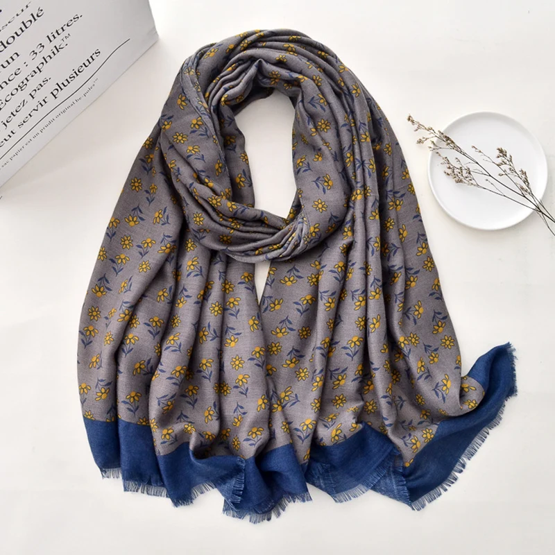 

Women's Scarf Cotton Hemp Hand Feel Korean Edition Navy Blue Small Fragmented Flower Long Thermal Scarf Viscose Hugs And Shawls